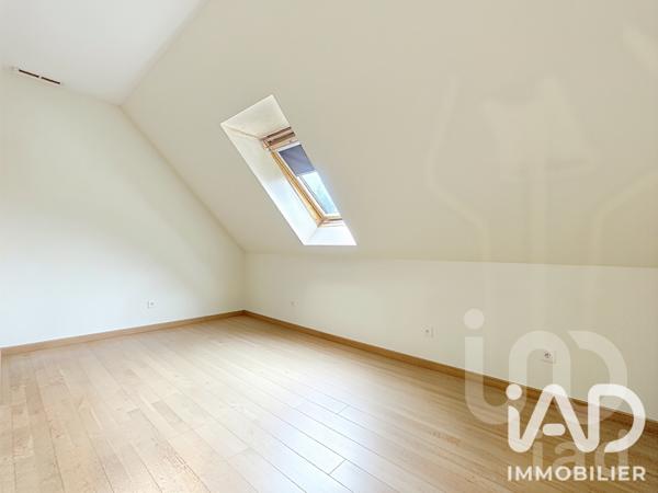 Maison à vendre 7 pièces 131 m² Cesson