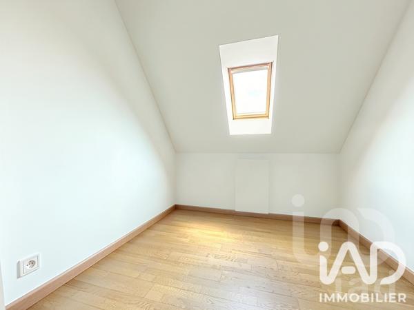Maison à vendre 7 pièces 131 m² Cesson