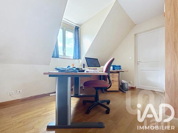 Maison à vendre 7 pièces 131 m² Cesson