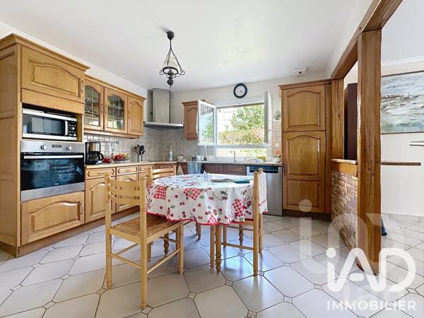 Maison à vendre 7 pièces 131 m² Cesson