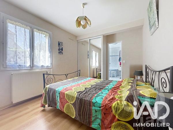 Maison à vendre 7 pièces 131 m² Cesson