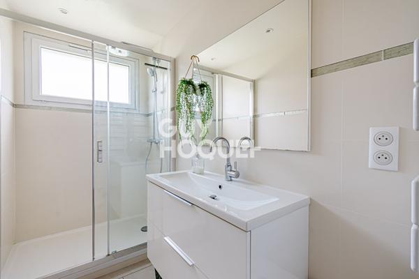 APPARTEMENT À LOUER DE 4 PIÈCES DE 72,31 M²