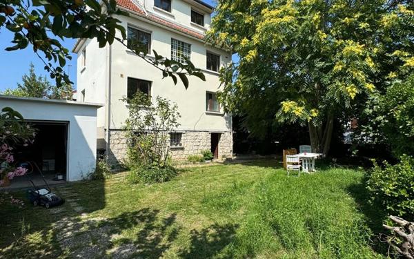 Maison à vendre    5 pièces • 123,96 m2 Joinville-le-Pont