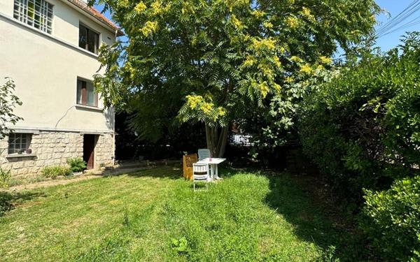 Maison à vendre    5 pièces • 123,96 m2 Joinville-le-Pont