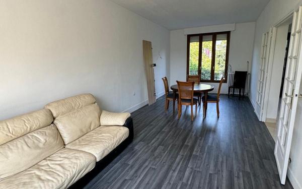 Maison à vendre    5 pièces • 123,96 m2 Joinville-le-Pont