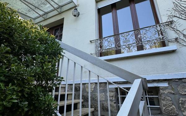 Maison à vendre    5 pièces • 123,96 m2 Joinville-le-Pont