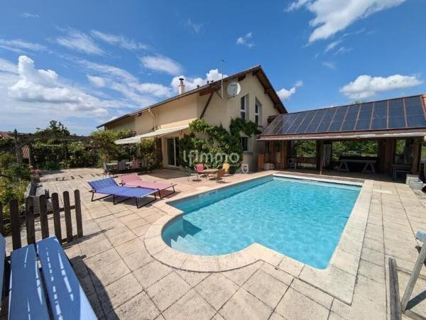 belle maison de caractère Dogneville