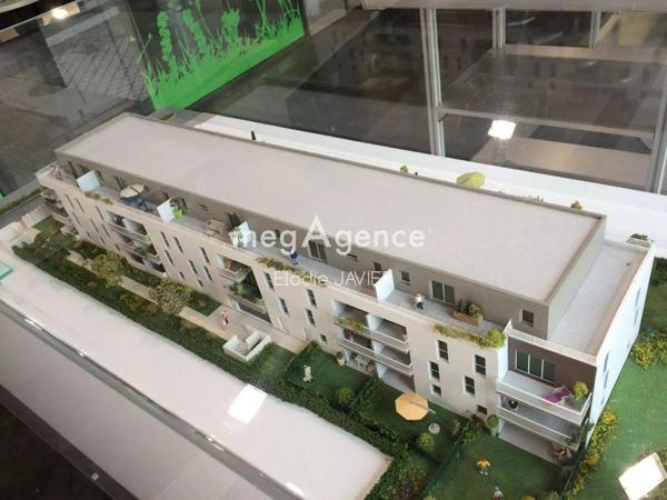 Appartement à CENON, 33150 - 2 pièces 40m²