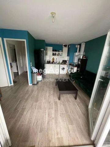 Appartement à CENON, 33150 - 2 pièces 40m²