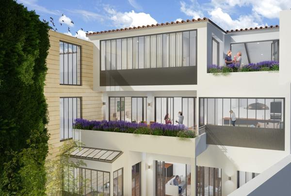 Plateaux  Bordeaux centre: Ascenseur -Terrasse - Cave - Parking 