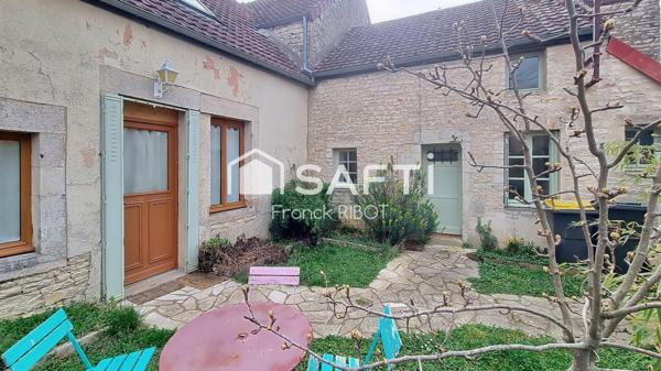 Maison de village de 65m2 avec cour et grange