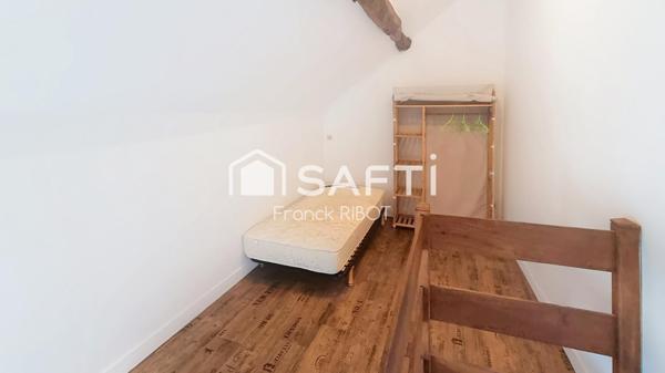 Maison de village de 65m2 avec cour et grange