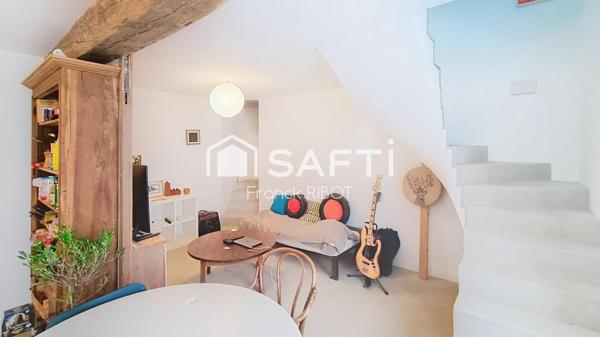 Maison de village de 65m2 avec cour et grange