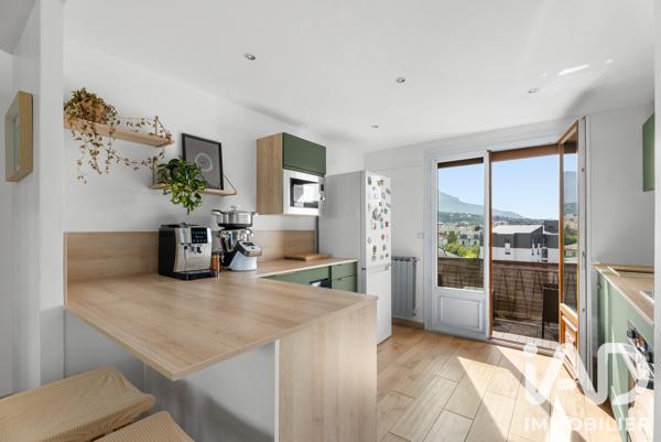 Appartement à vendre 4 pièces 75 m² Aix-les-Bains