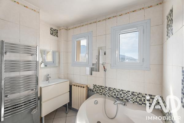 Appartement à vendre 4 pièces 75 m² Aix-les-Bains