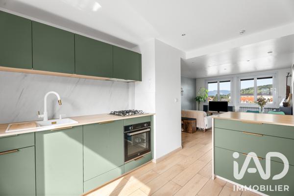 Appartement à vendre 4 pièces 75 m² Aix-les-Bains