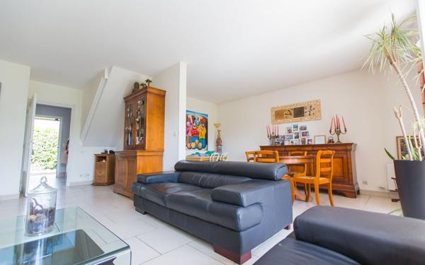 Maison à vendre    6 pièces • 110,59 m2 Chartres