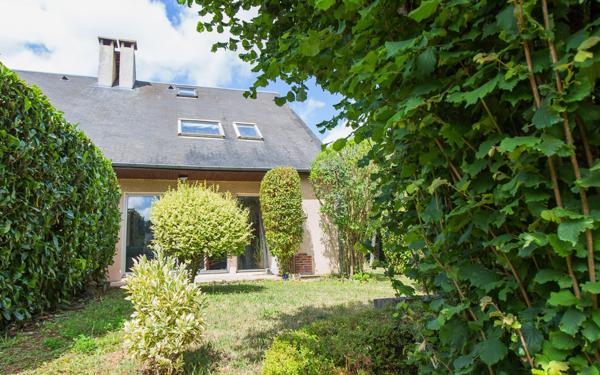 Maison à vendre    6 pièces • 110,59 m2 Chartres