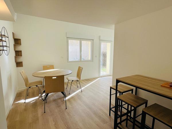 Venelles - Bureau neuf de 24m² en rdc dans ensemble avec cuisine commune