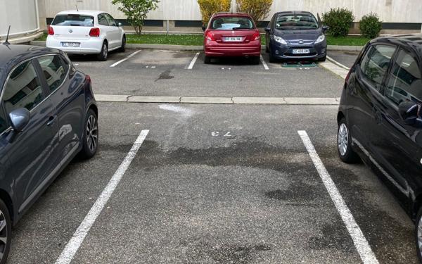 Stationnement à louer    Lyon 3