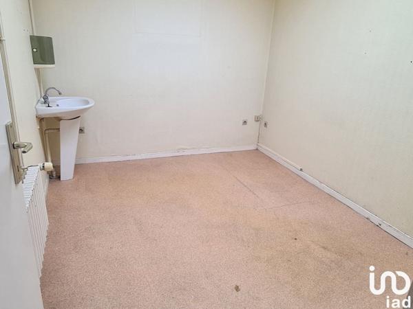 Maison 10 pièces de 200 m² à Orchies (59310)