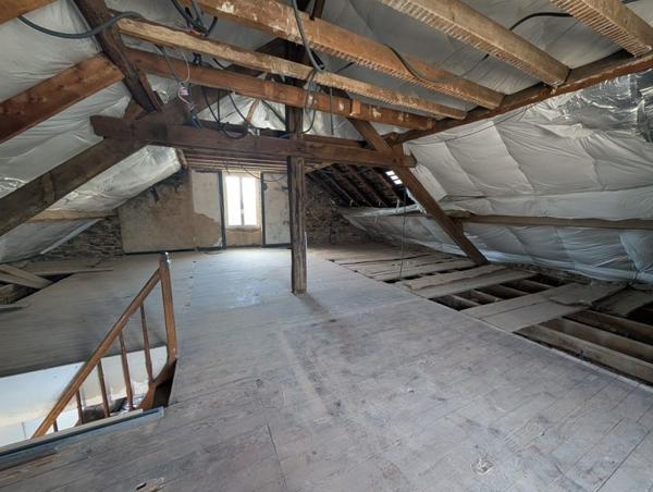 Maison 79 000 € Chamberet 3 p 74 m² DPE