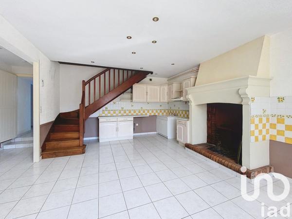 Maison à vendre 4 pièces 122 m² Saint-Père-Marc-en-Poulet