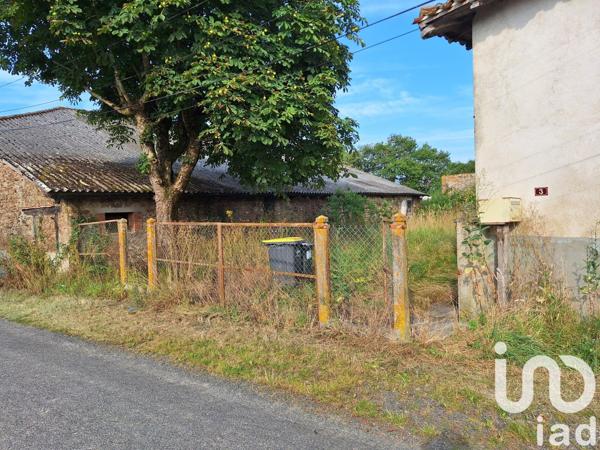 Maison de village 3 pièces de 80 m² à Asnières-sur-Blour (86430)