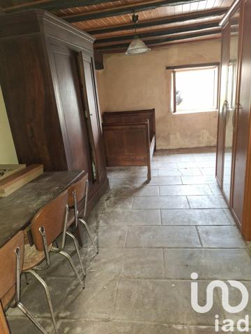 Maison de village 3 pièces de 80 m² à Asnières-sur-Blour (86430)