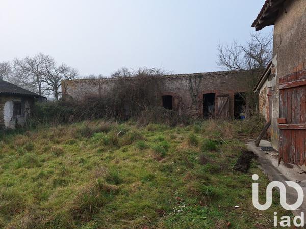 Maison de village 3 pièces de 80 m² à Asnières-sur-Blour (86430)