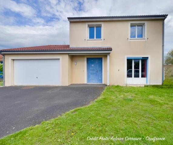 SAINT BEAUZIRE (63) Ajustement de prix: Maison P6 avec suite parentale, 4 chambres, garage, terrasse et jardin clos