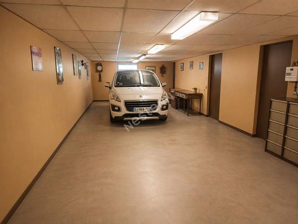 Maison Familiale de 115 m² - Calme et Sérénité à Blanzy (71450), 5 pièce(s) 115 m2