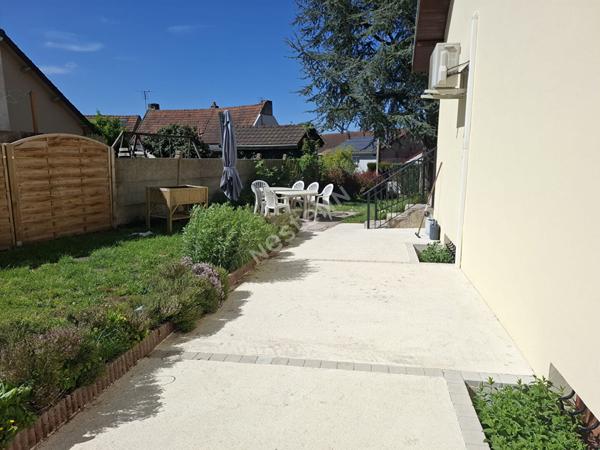 Maison Familiale de 115 m² - Calme et Sérénité à Blanzy (71450), 5 pièce(s) 115 m2