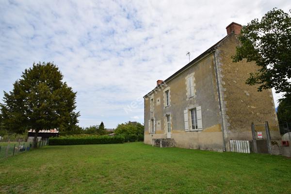 Immeuble à Vaulandry de 273 m2