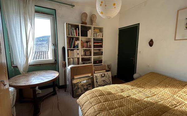 Maison à vendre    4 pièces •  Vinsobres