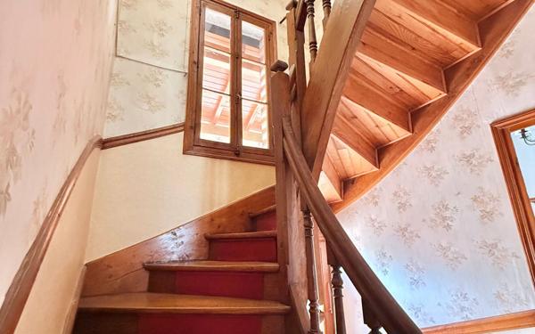 Maison à vendre    5 pièces •  Genlis