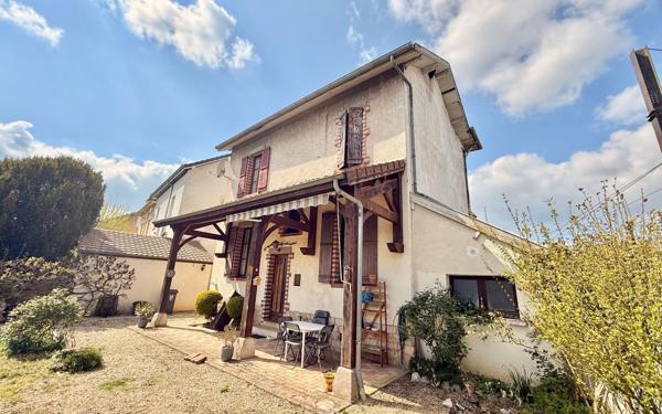 Maison à vendre    5 pièces •  Genlis