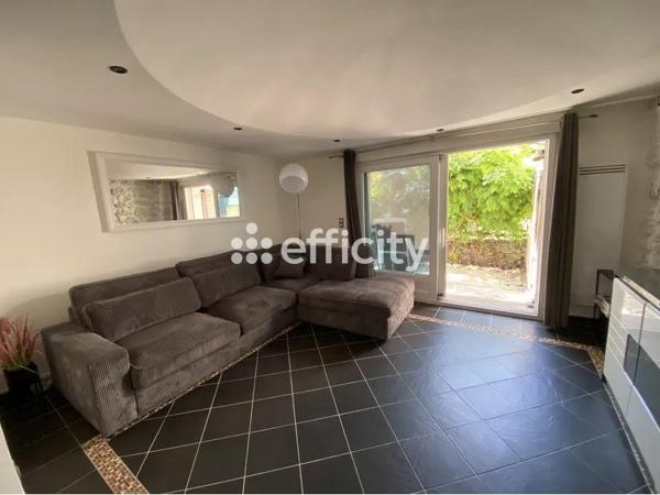 Appartement
         2 pièces
        - 62 m² Exclusivité 254 000 € *