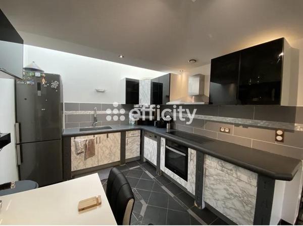 Appartement
         2 pièces
        - 62 m² Exclusivité 254 000 € *