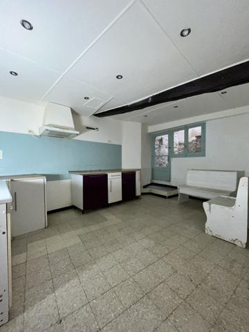 Cologne (32430) Maison de Village en Pierre – 82 m² – 2 Chambres – Courette