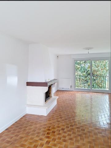 Maison familiale Rambouillet 4 pièce(s) 109 m2 quartier Beau Soleil terrain 403 m²