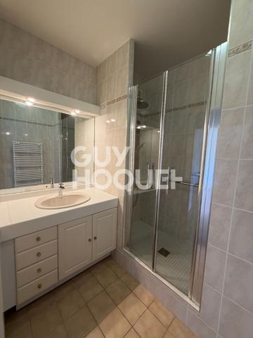 Une opportunité rare dans la résidence " NOTRE DAME " prisée du centre-ville d'Épernay