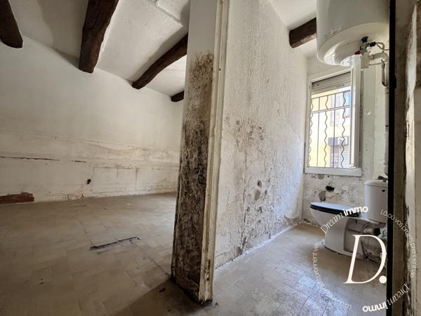 Appartement T2 avec cave à rénover