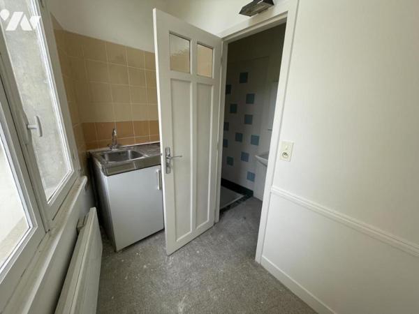 Appartement 6 pièces avec jardin, dépendance garage et cave 