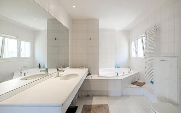 Maison à vendre    5 pièces • 234,17 m2 Aspremont