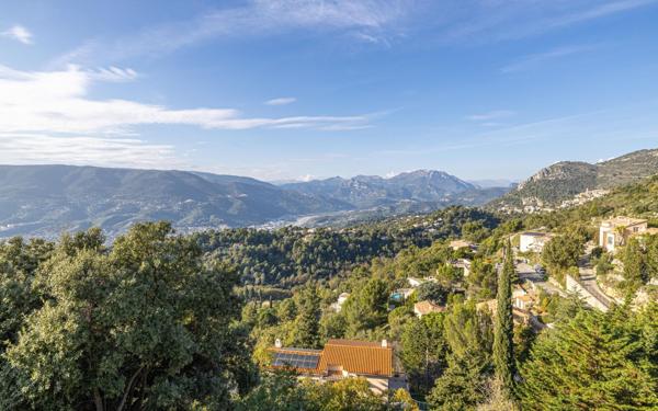 Maison à vendre    5 pièces • 234,17 m2 Aspremont