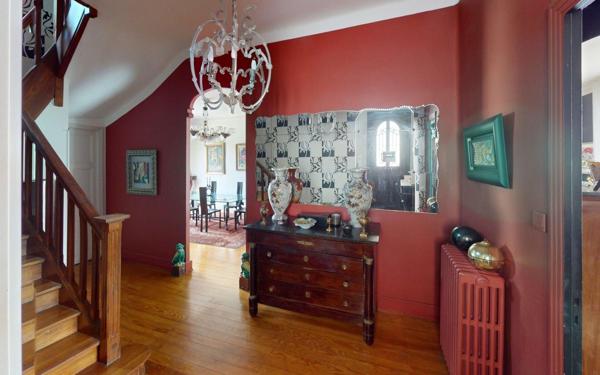 Maison à vendre    6 pièces •  Toulouse