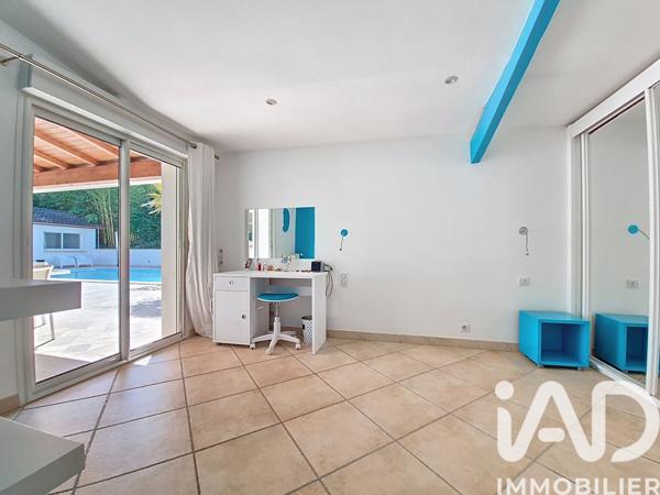 Maison à vendre 9 pièces 305 m² Pradines