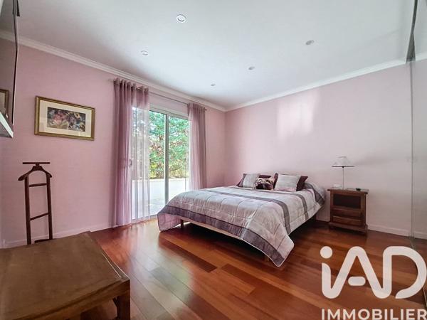 Maison à vendre 9 pièces 305 m² Pradines