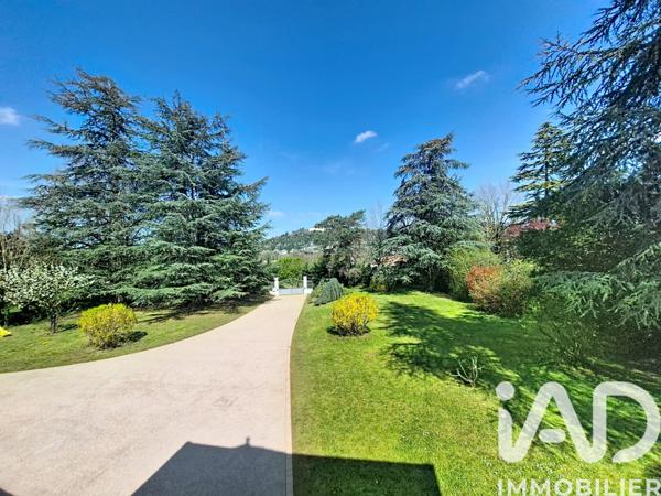Maison à vendre 9 pièces 305 m² Pradines
